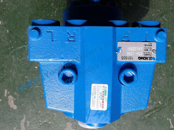 c鿴ԔϢ}Hydraulic Pump xΔ1135